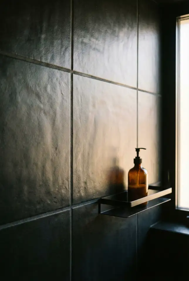 Black Luxury Shower Statement 2