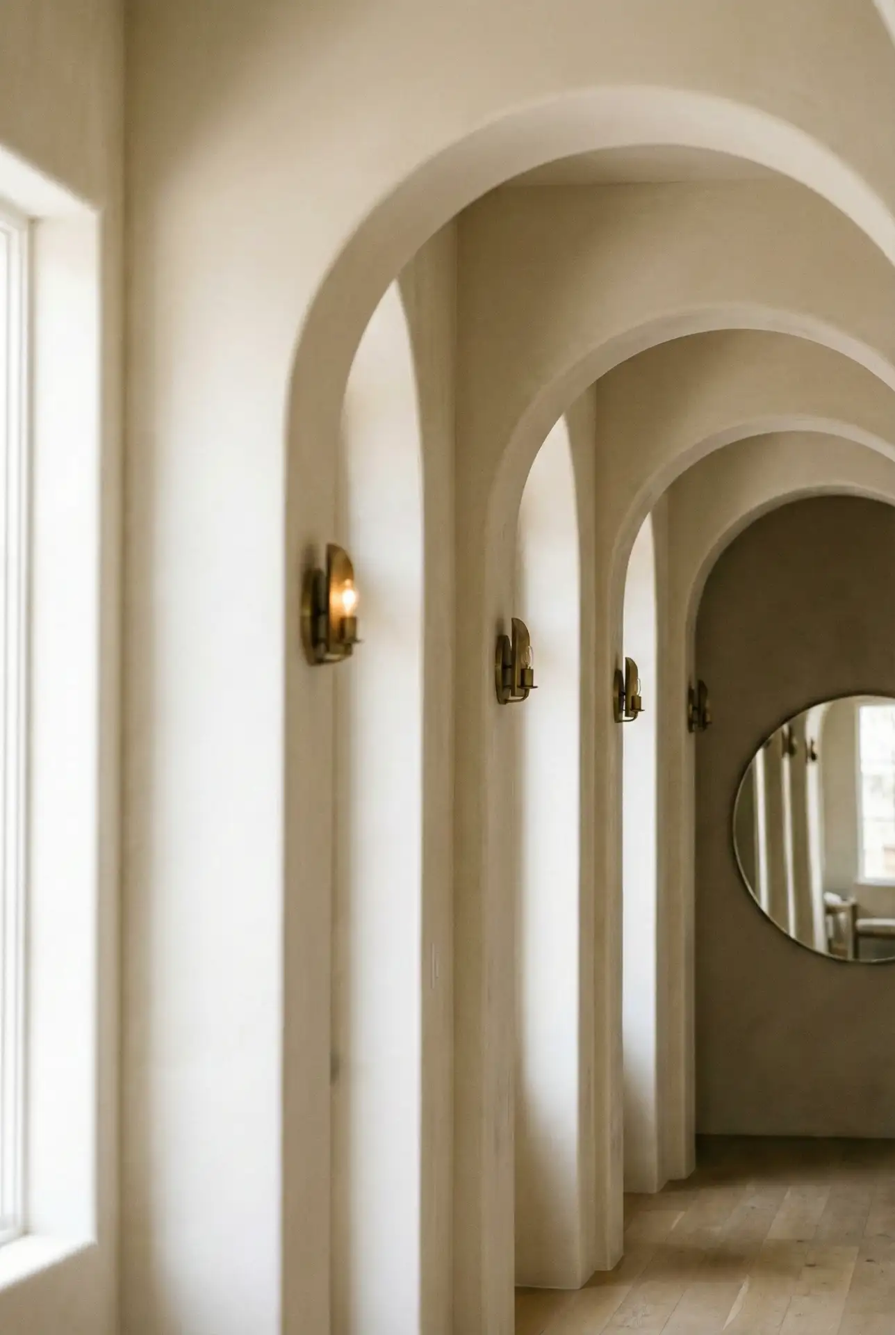 Neutral Archway Trim For A Long Entry 1