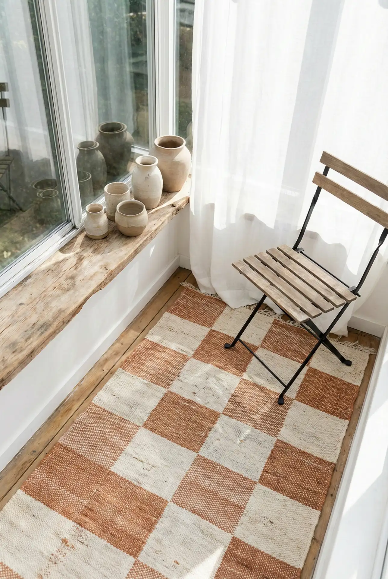 Tiny Bloxburg-Inspired Sunroom Corner 1