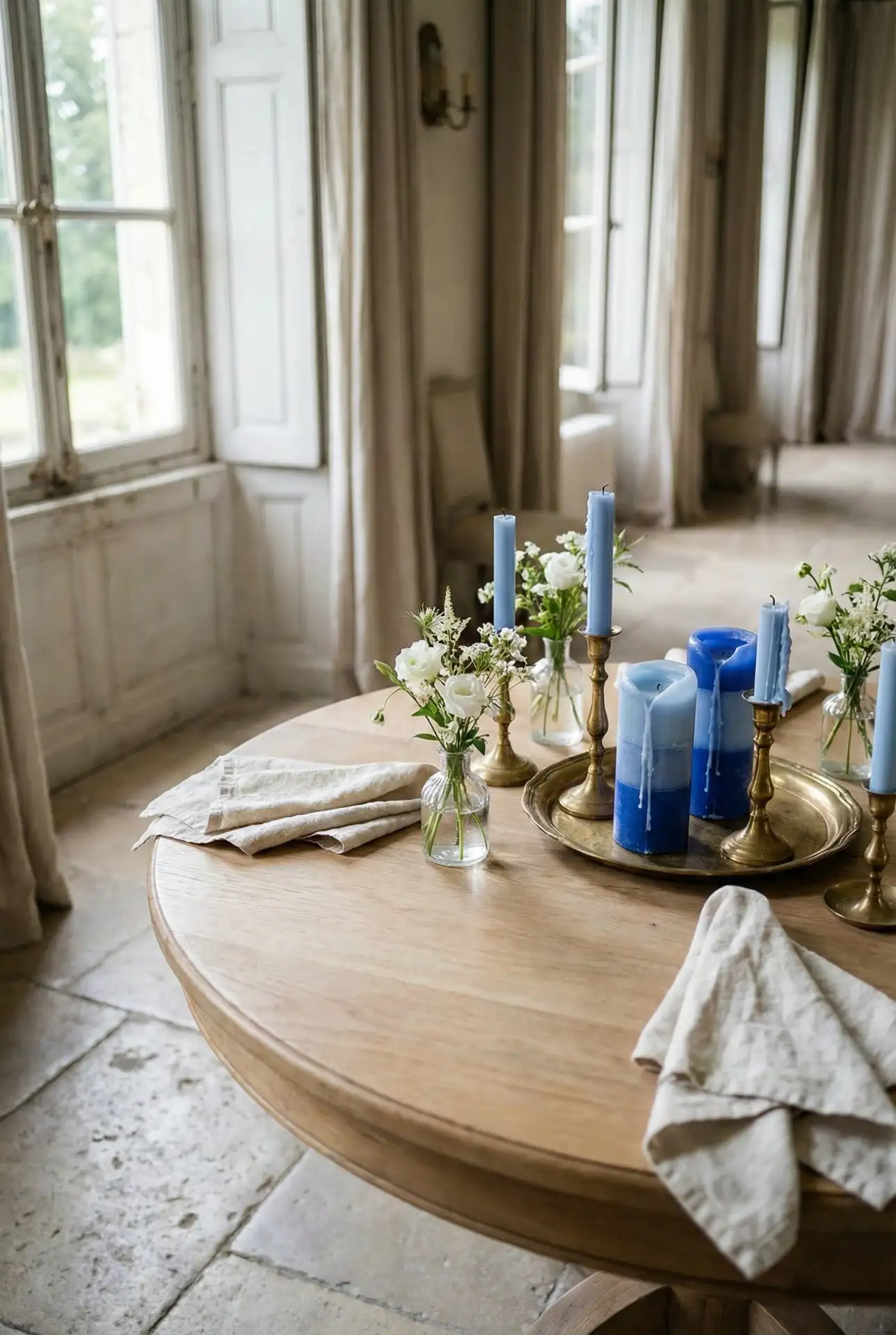 Blue Candlelight Round-Table Reception 2