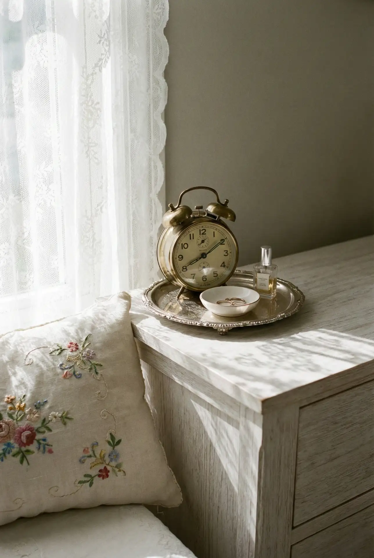 White Vintage With Lace And Light 2