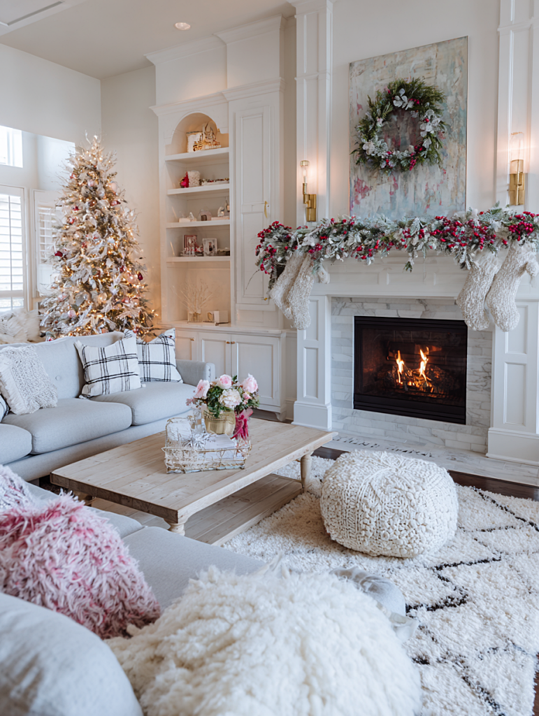 11 Sensational Christmas Living Room Ideas for You