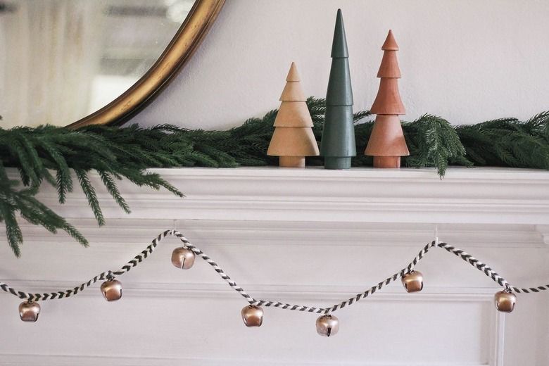 17 Christmas Color Schemes That Go Beyond Red And Green