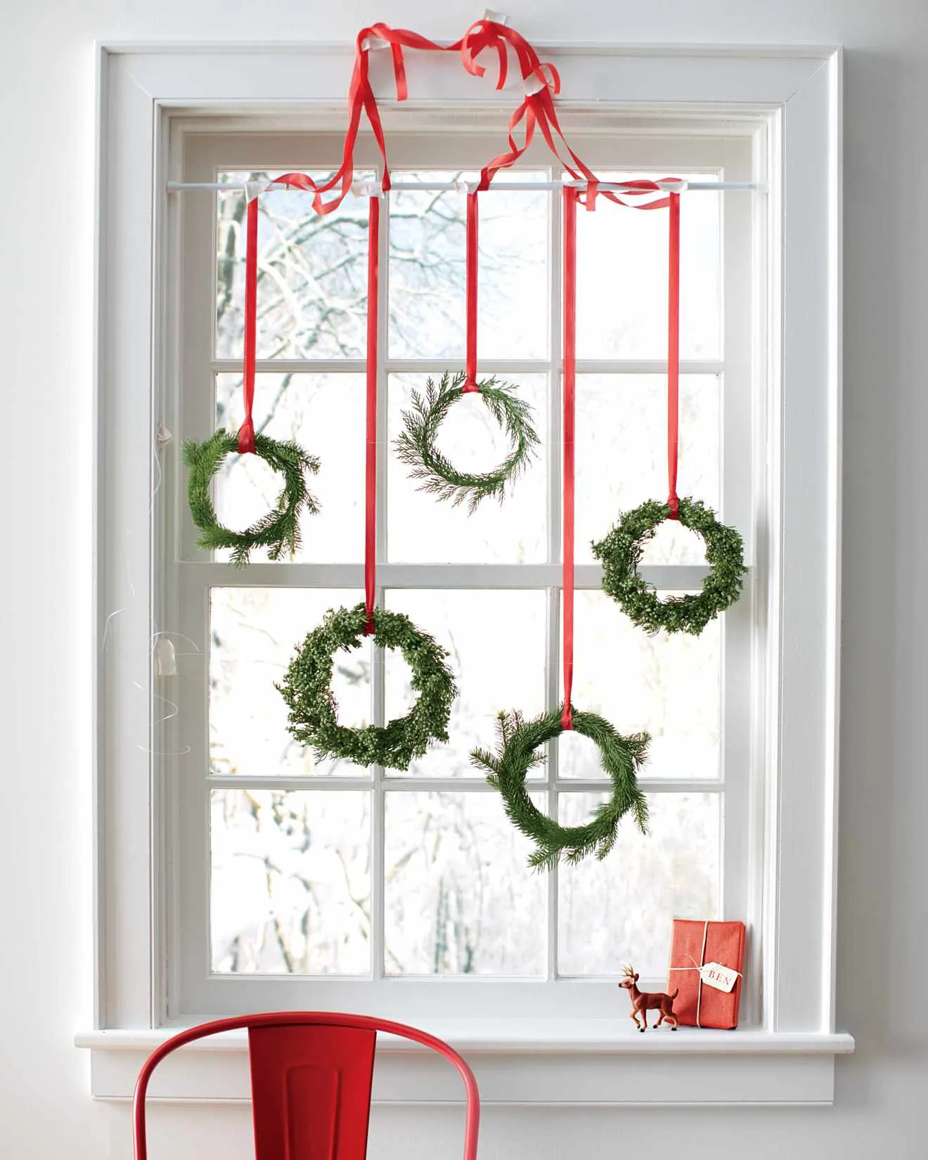 17 DIY Christmas Decorations That Will Last for Years to Come