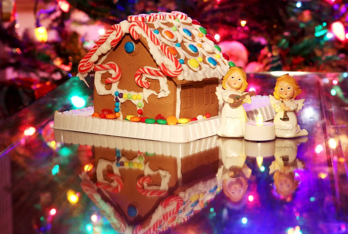 18 Gingerbread House Ideas to Try This Christmas - Dengarden