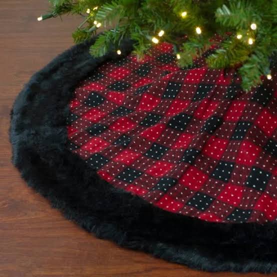 20 Beautiful Christmas Tree Skirts Under $100 | HGTV