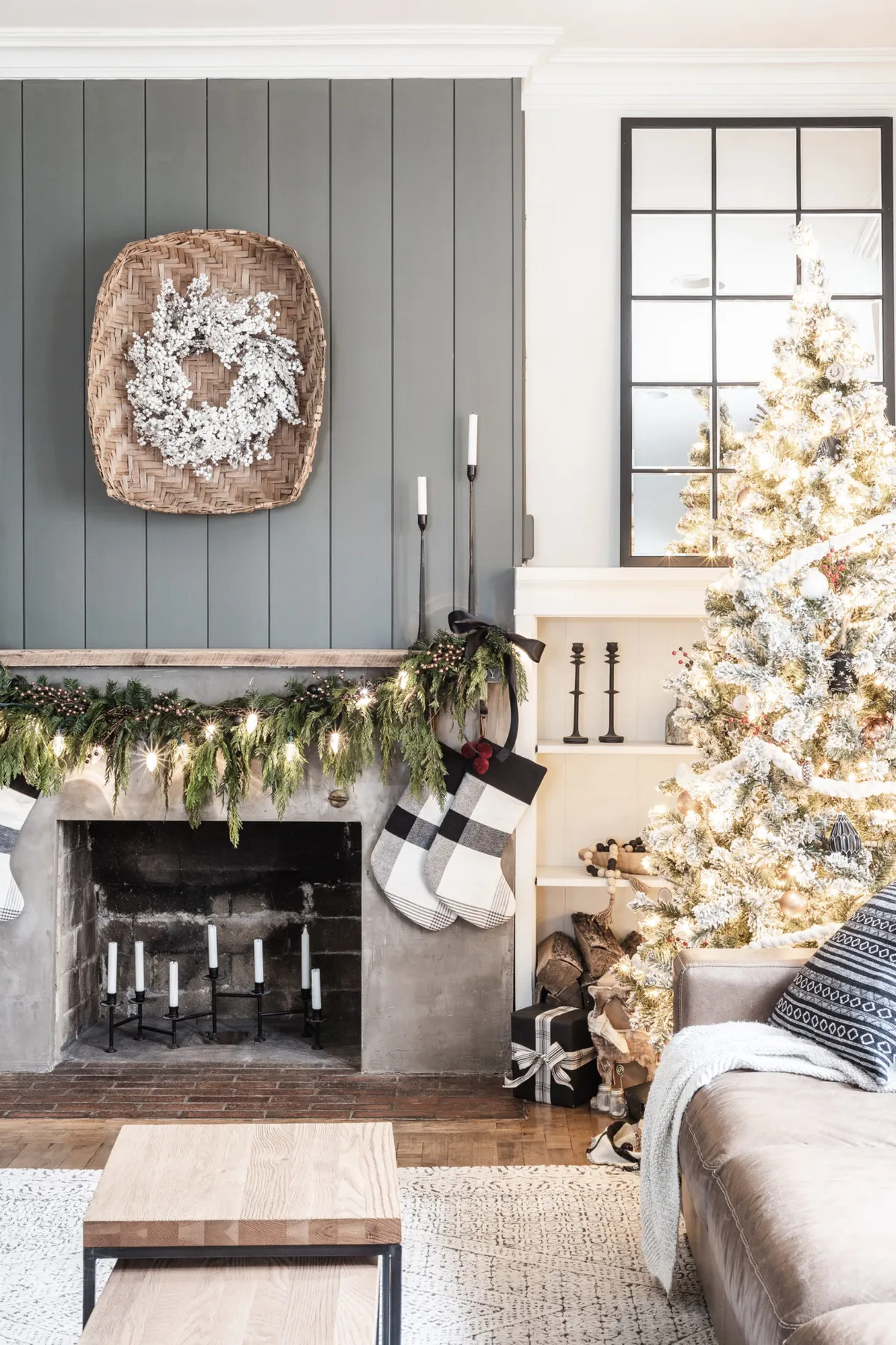 20 Beautiful Holiday Home Tours to Inspire your Christmas Decor this Holiday Season - Making it in the Mountains