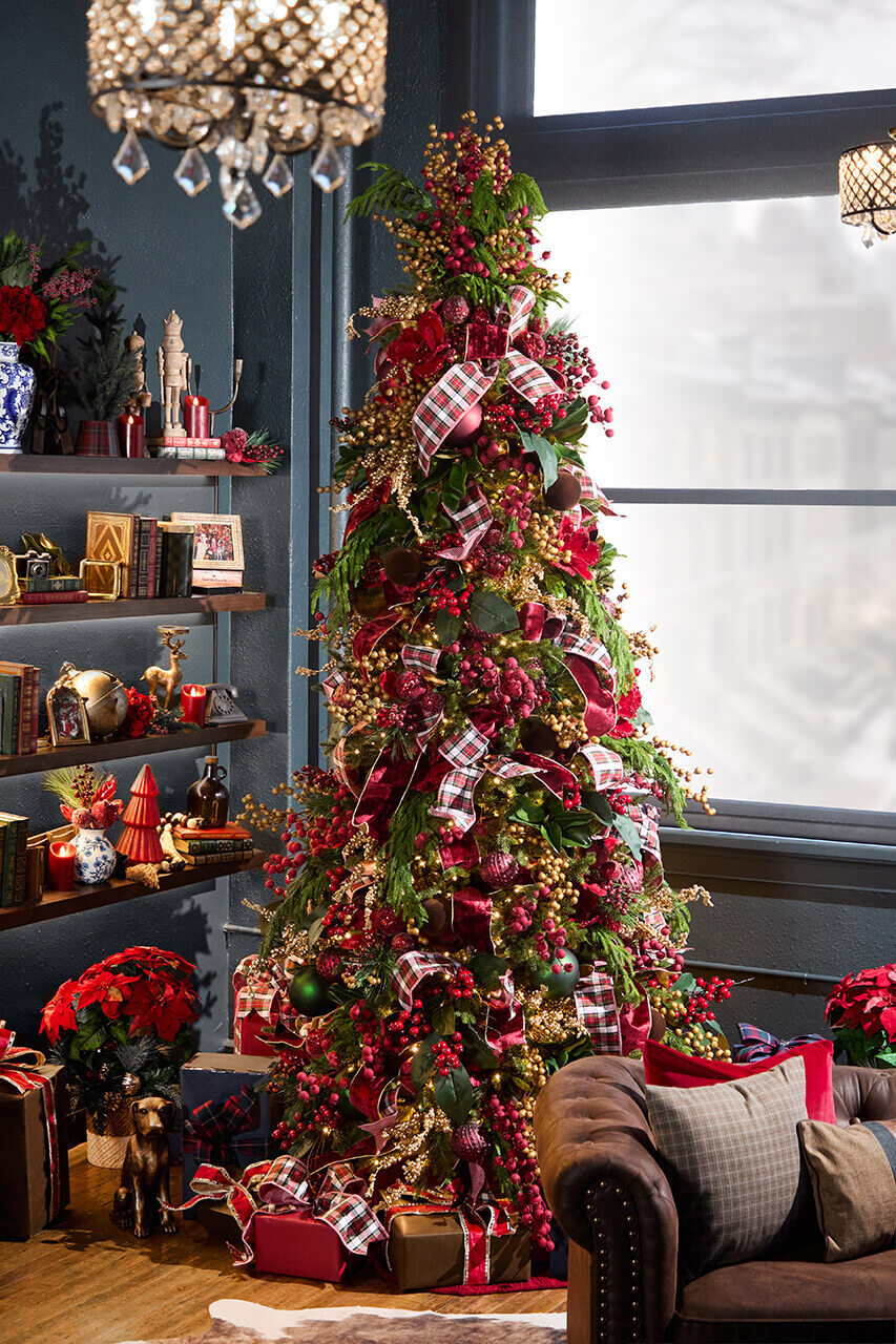 2026 Christmas Tree Trend Ideas: 8 Stunning Decorating Themes - Decorator's  Warehouse