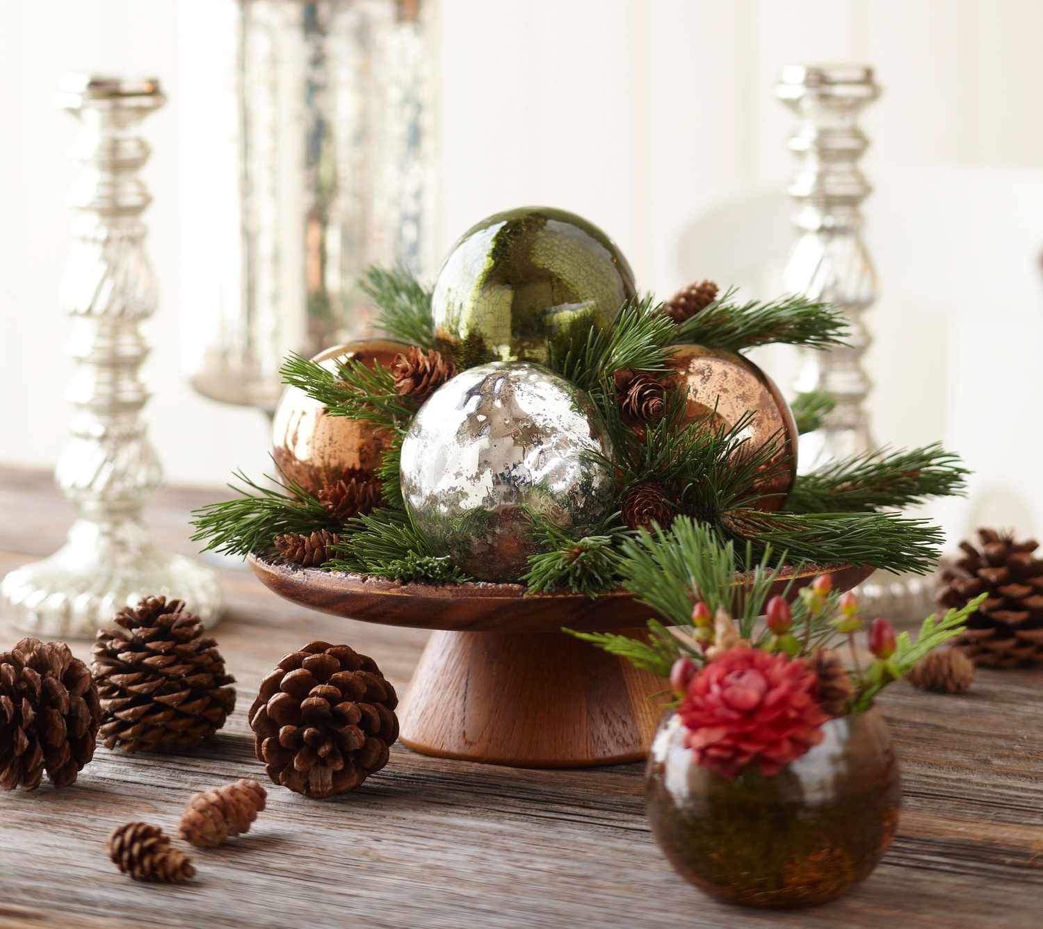 25 Easy Fall and Christmas Decorations for a Season-Long Festive Feel