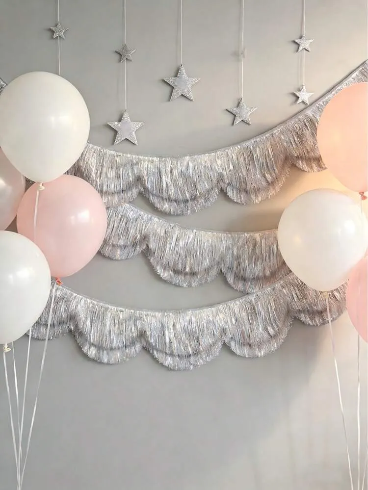 2pcs Scalloped Fringe Banner, Silver Tinsel Backdrop, 5 Ft Fringe Banner, Layered Sparkly Fringe Garland Bachelorette Party Decorations, Birthday Sign, Sparkly Decor, Photo Booth Backdrop, Bridal Sh