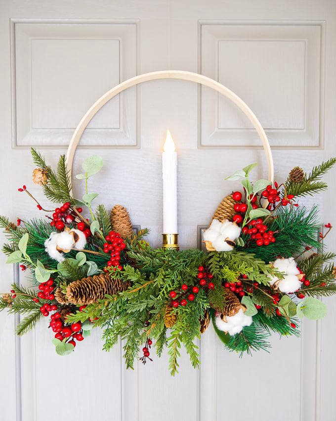 30 simple DIY Christmas front door decor ideas for modern touch