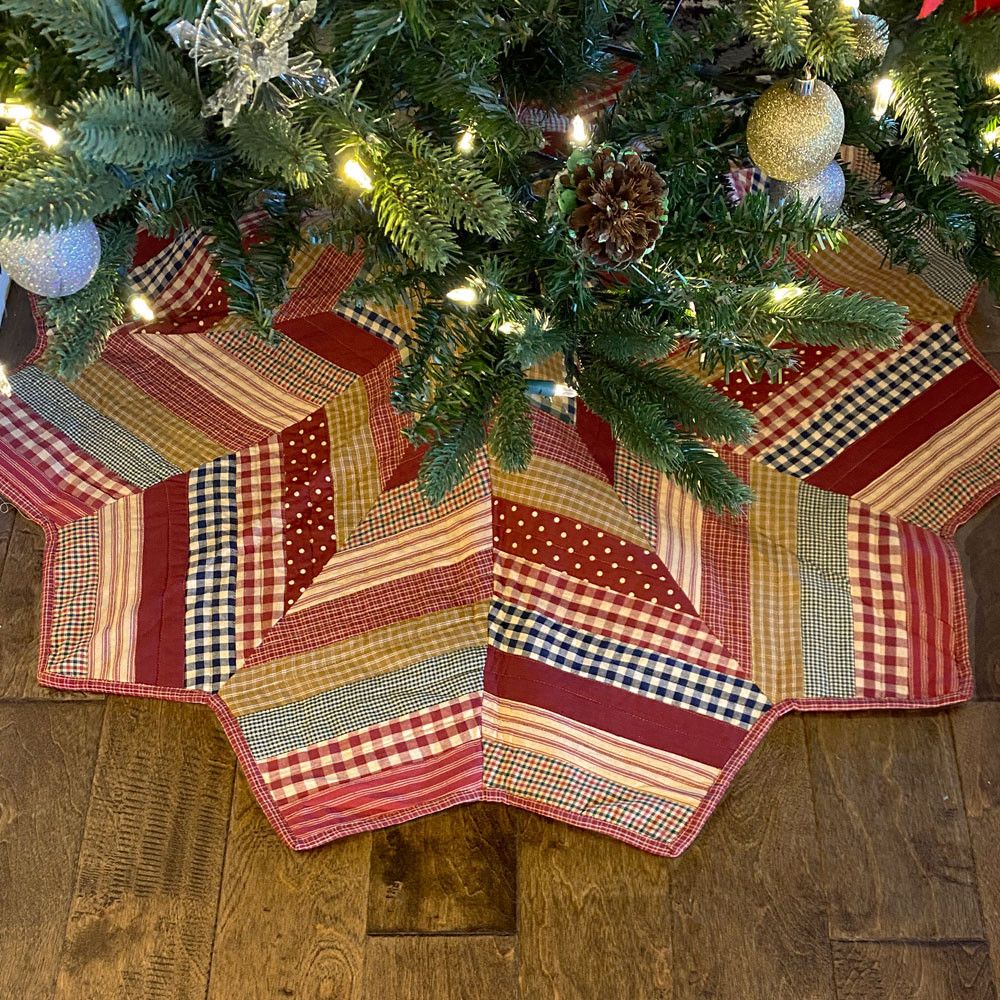 48' Primitive Quilted Homespun Plaid Christmas Tree Skirt by Marilee Home -  Jubilee Fabric