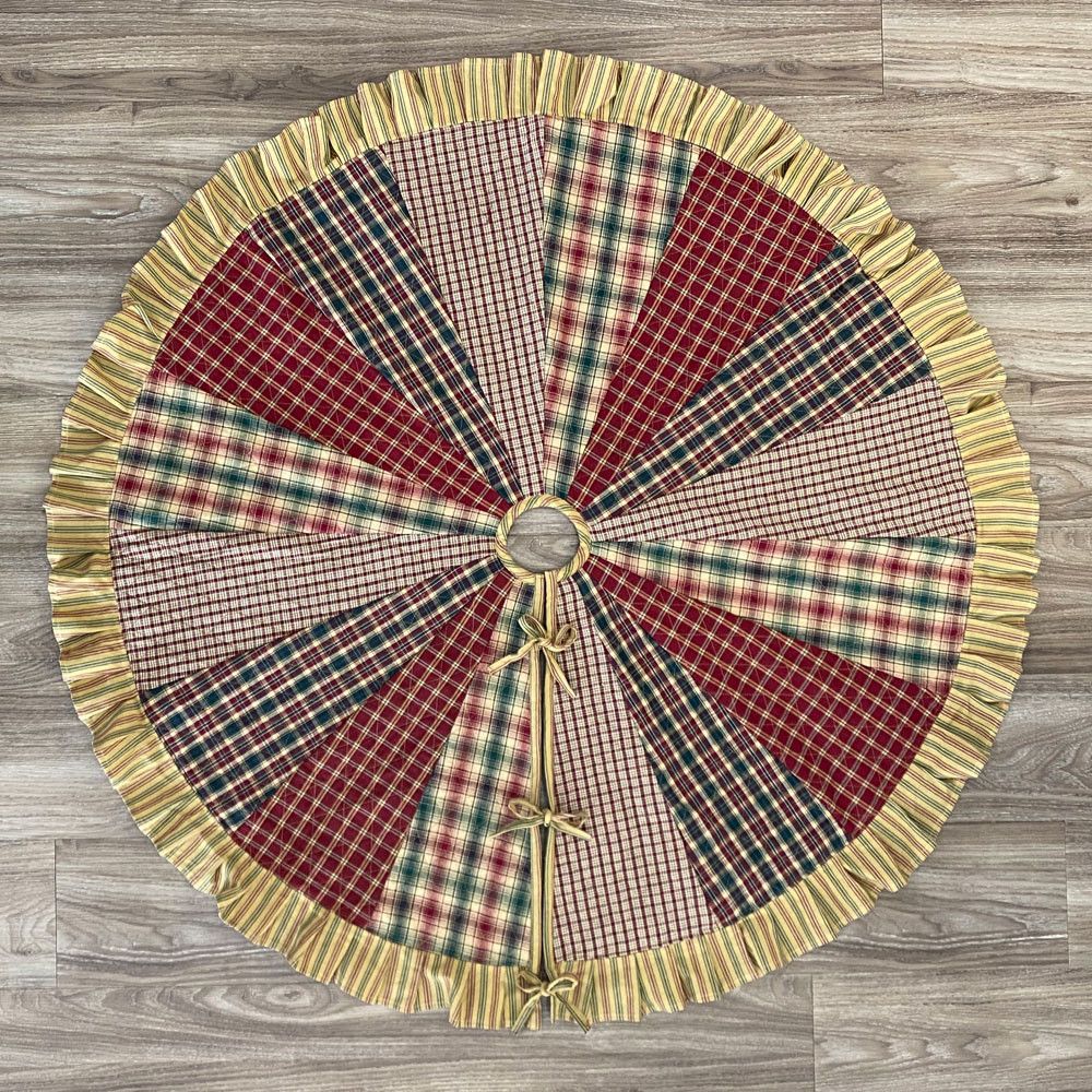 48' Vintage Christmas Quilted Homespun Plaid Tree Skirt by Marilee Home - Jubilee Fabric