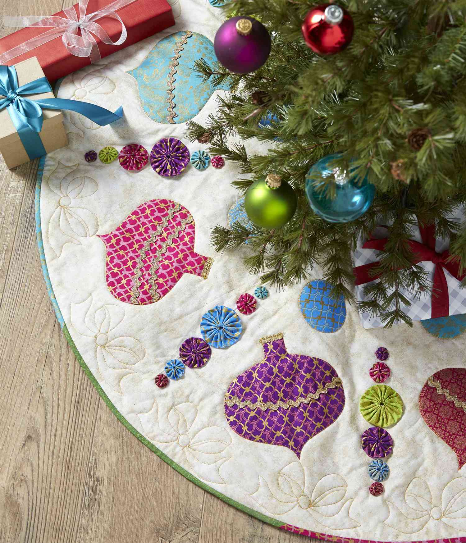 5 Free Tree Skirt Patterns