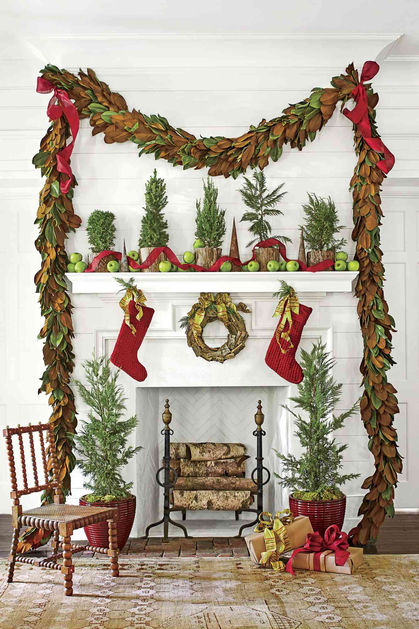 70 Ways To Decorate With Fresh Christmas Greenery