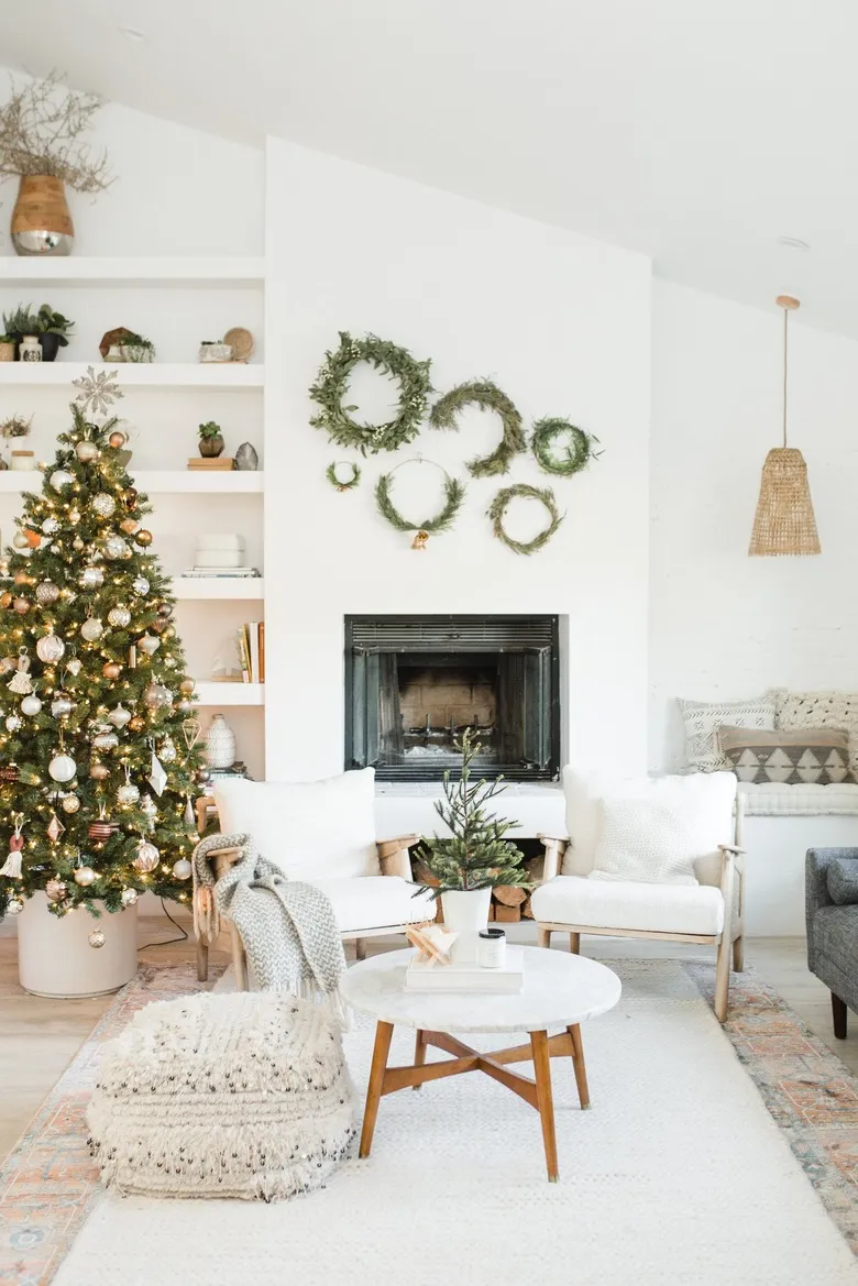 8 Contemporary Christmas Decorating Ideas That Are Winter Wonderland  Approved