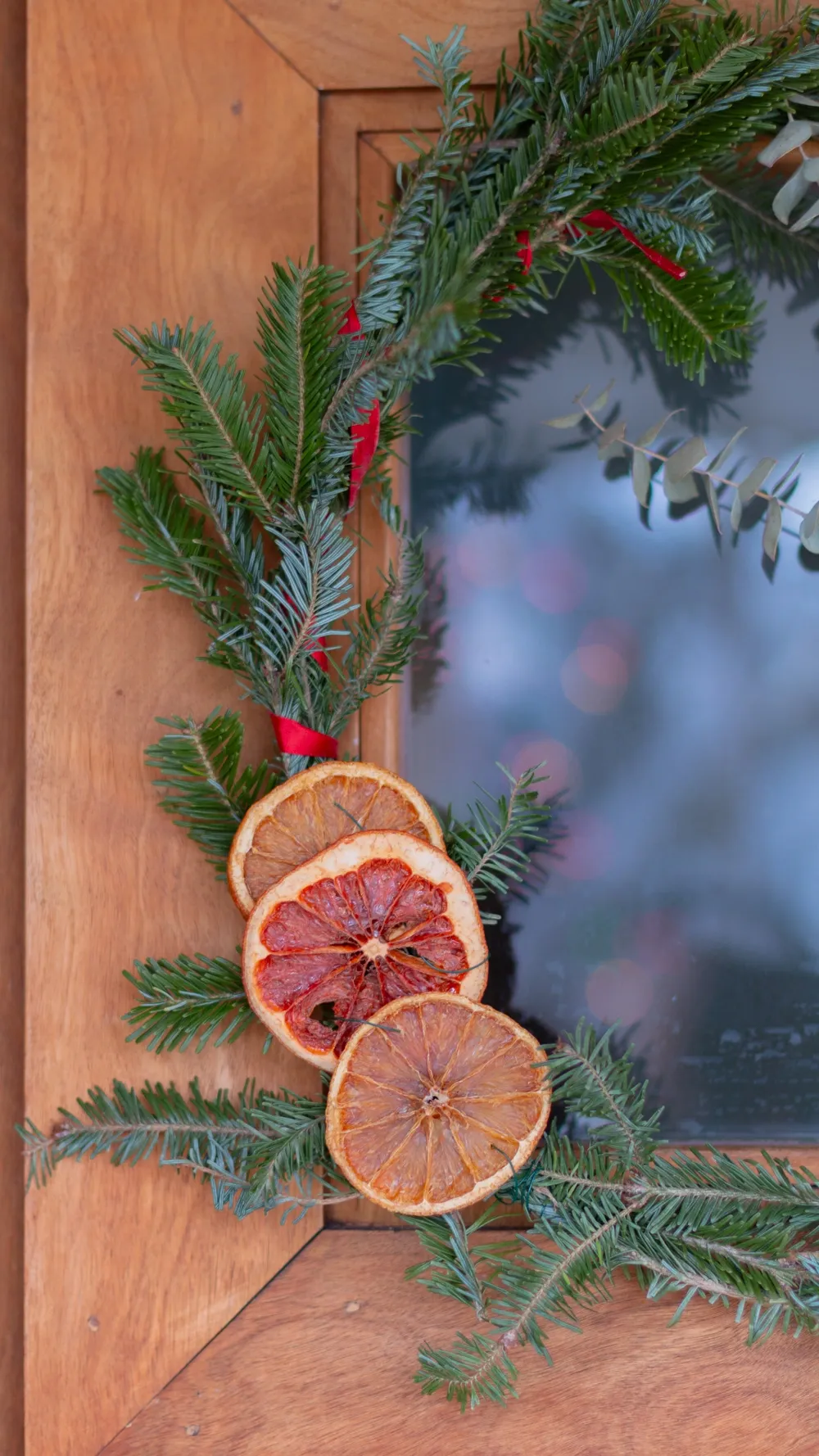 9 Ways To Decorate With Dehydrated Citrus Slices - Midwest & Wonder
