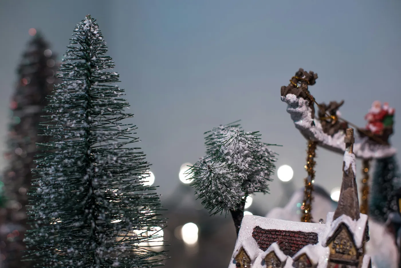 A close up of a christmas village with lights - Free Photo on Unsplash