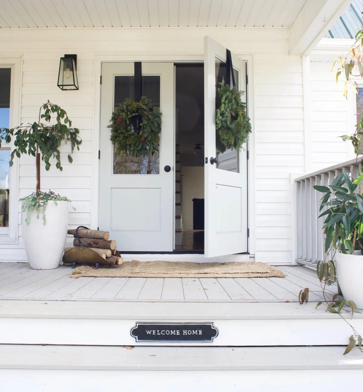 A Cozy Minimalist Christmas Home - Nesting Place