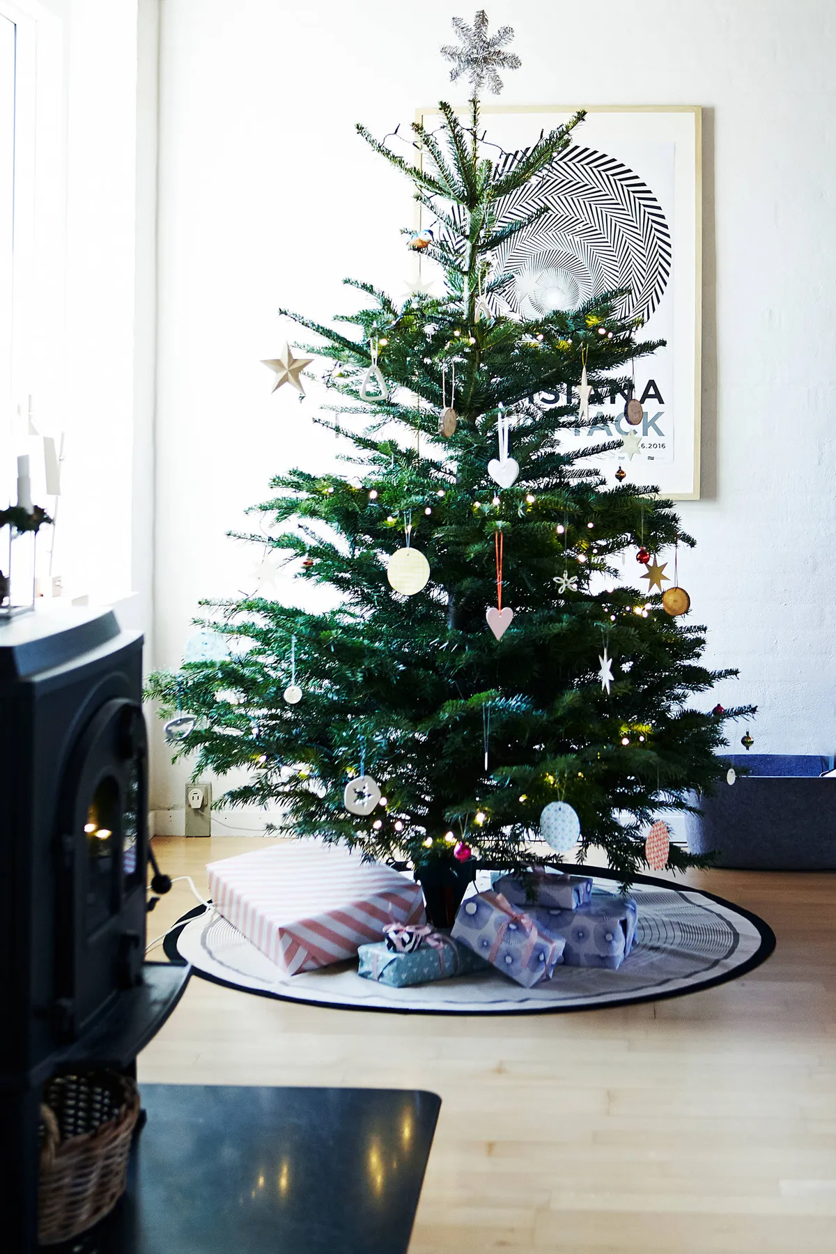 A Homemade and Decorated Danish Family Christmas | Houzz AU