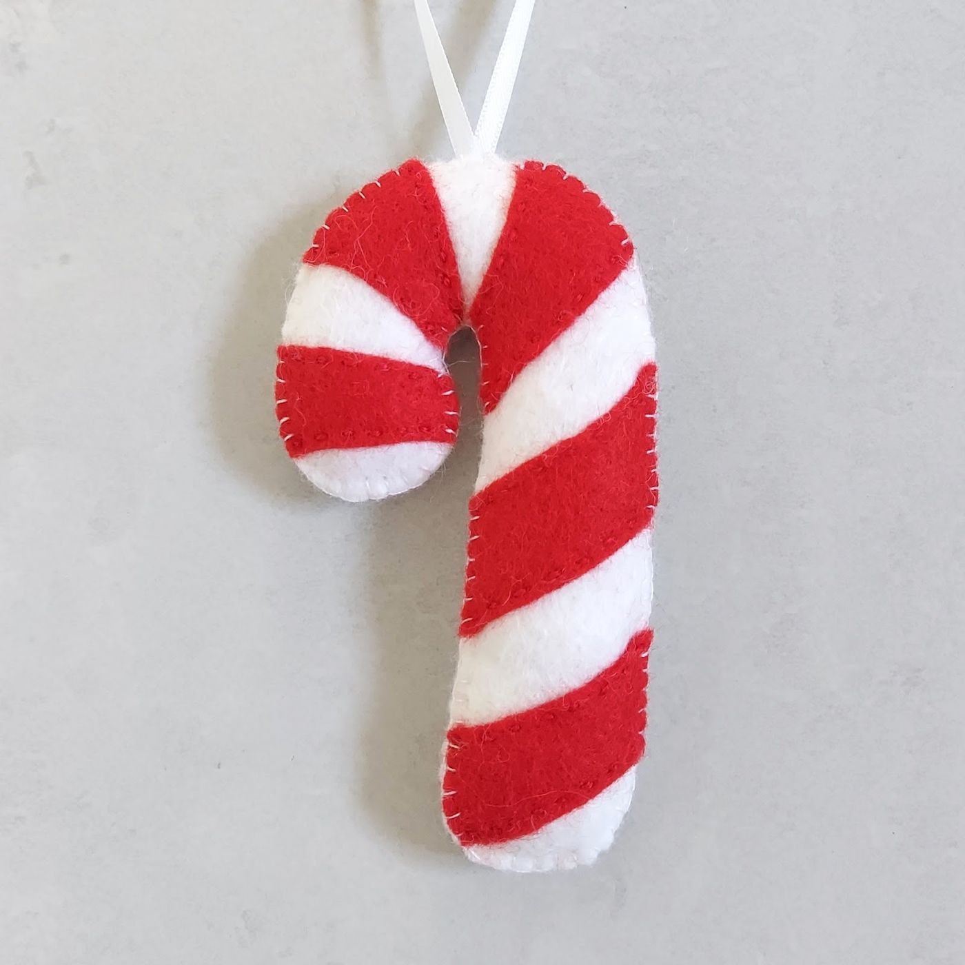 A Playful Stitch: Felt Candy Cane Christmas Tree Decoration