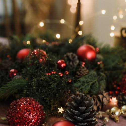 A Winter Wonderland with Christmas Garland and an 8 ft Christmas Tree