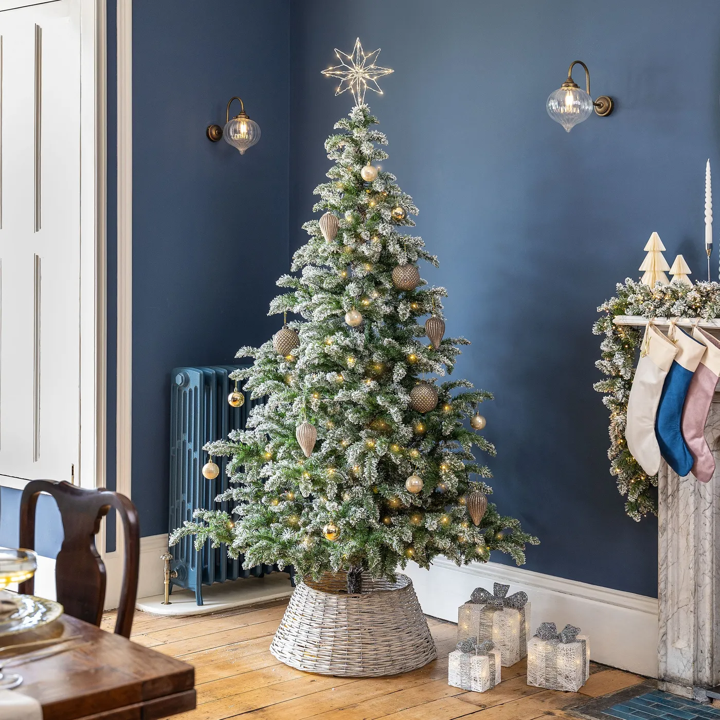 Alpine Christmas Tree Decoration Ideas Rustic Christmas Tree Ideas For A  Cozy Holiday Farmhousehub