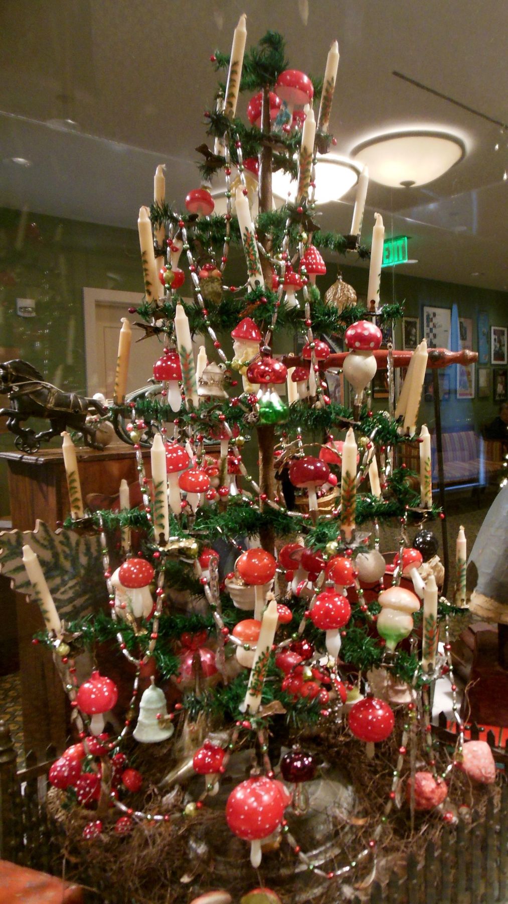 Antique Christmas Returns To The Taft Museum | beesfirstappearance