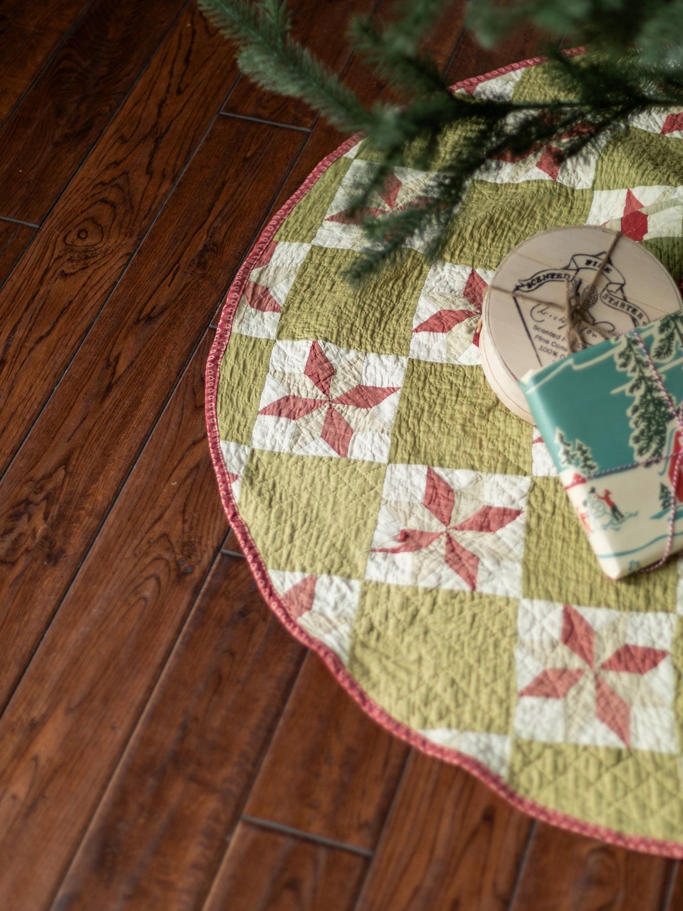 Antique Quilted Tree Skirts – Heirloom Art Co.