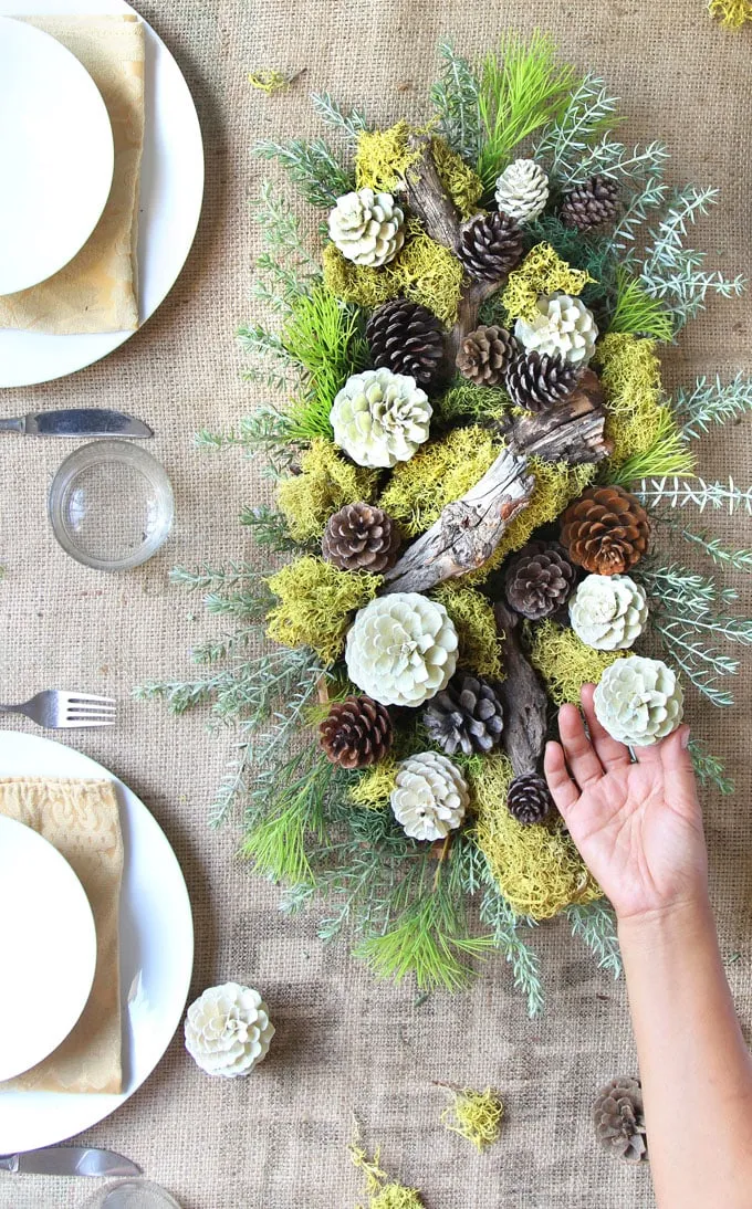 Beautiful Easy DIY Christmas Table Decorations - A Piece Of Rainbow