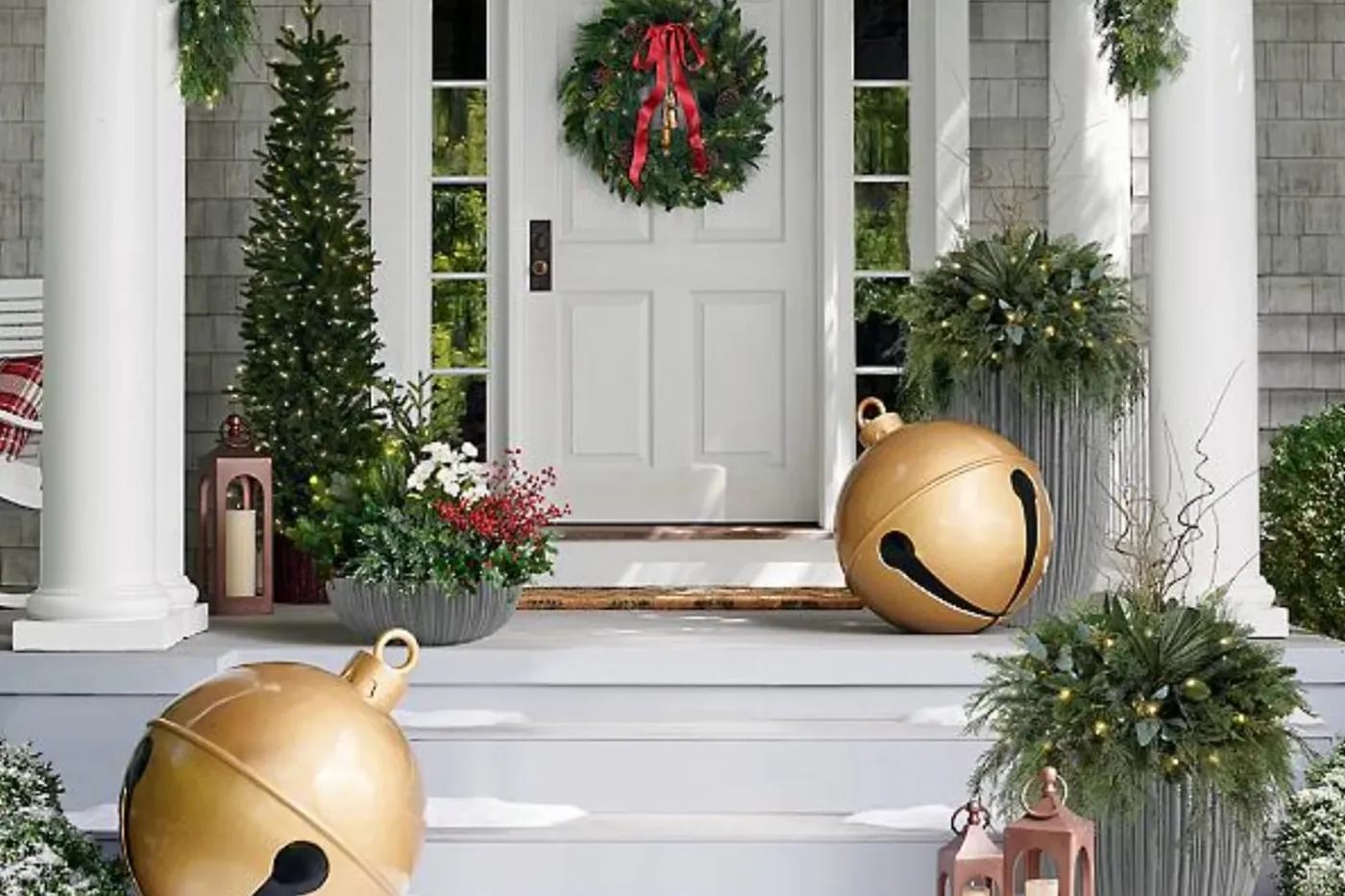 Best Large Outdoor Ornaments For Holiday Decorating | PS Home