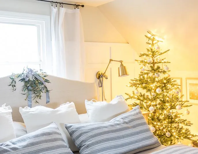 Blue and White Christmas Archives - Pine and Prospect Home