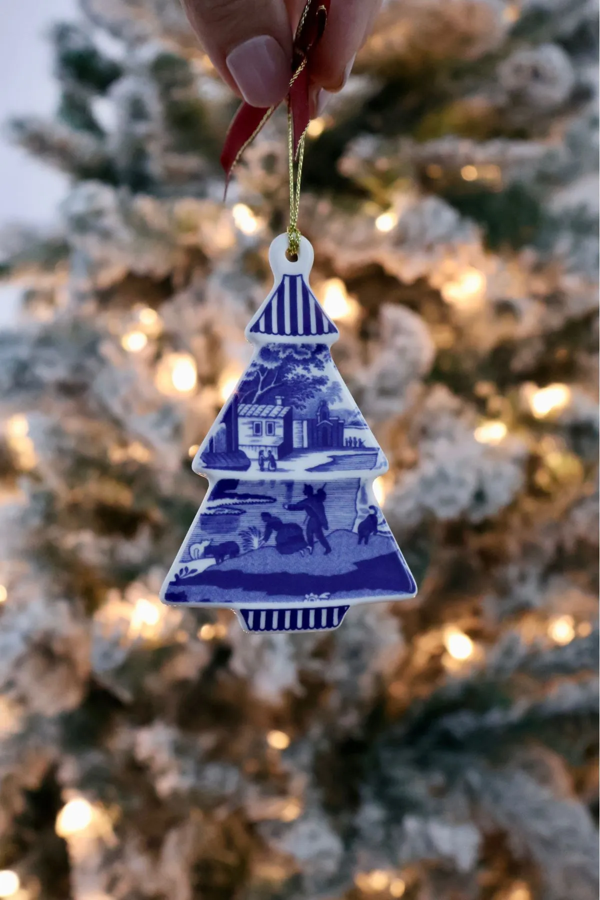 Blue Christmas Ornament Ideas for the Grandmillennial – Preppy Goods
