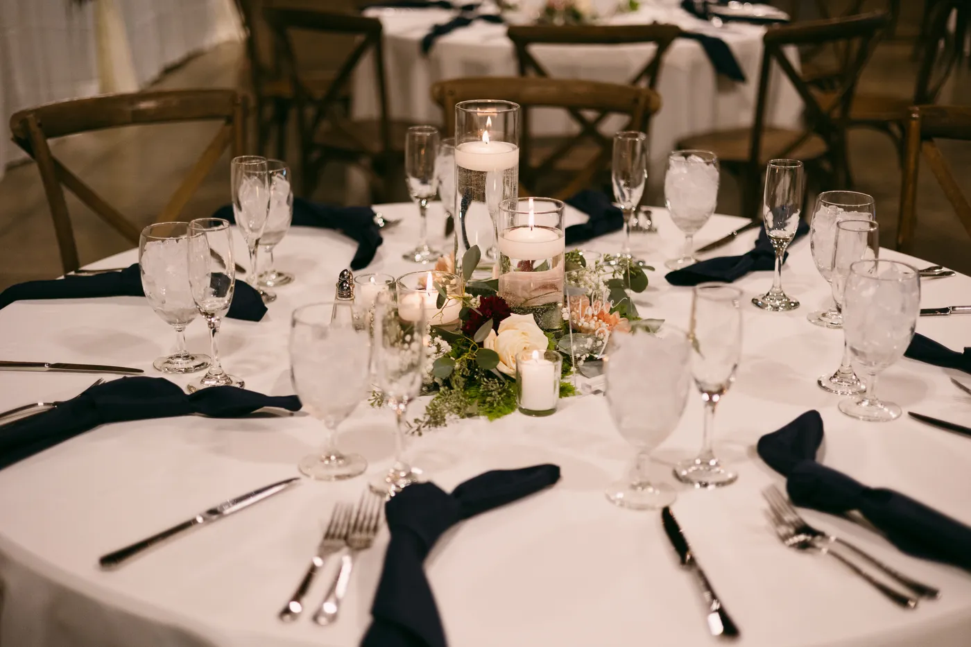 Breathtaking Fall Wedding Centerpiece Ideas for All Budgets - Spruce  Mountain Events