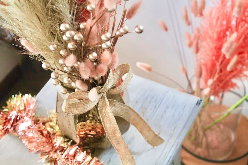 Chic DIY New Year's Eve Centerpiece with Pink and Gold Pampas Grass