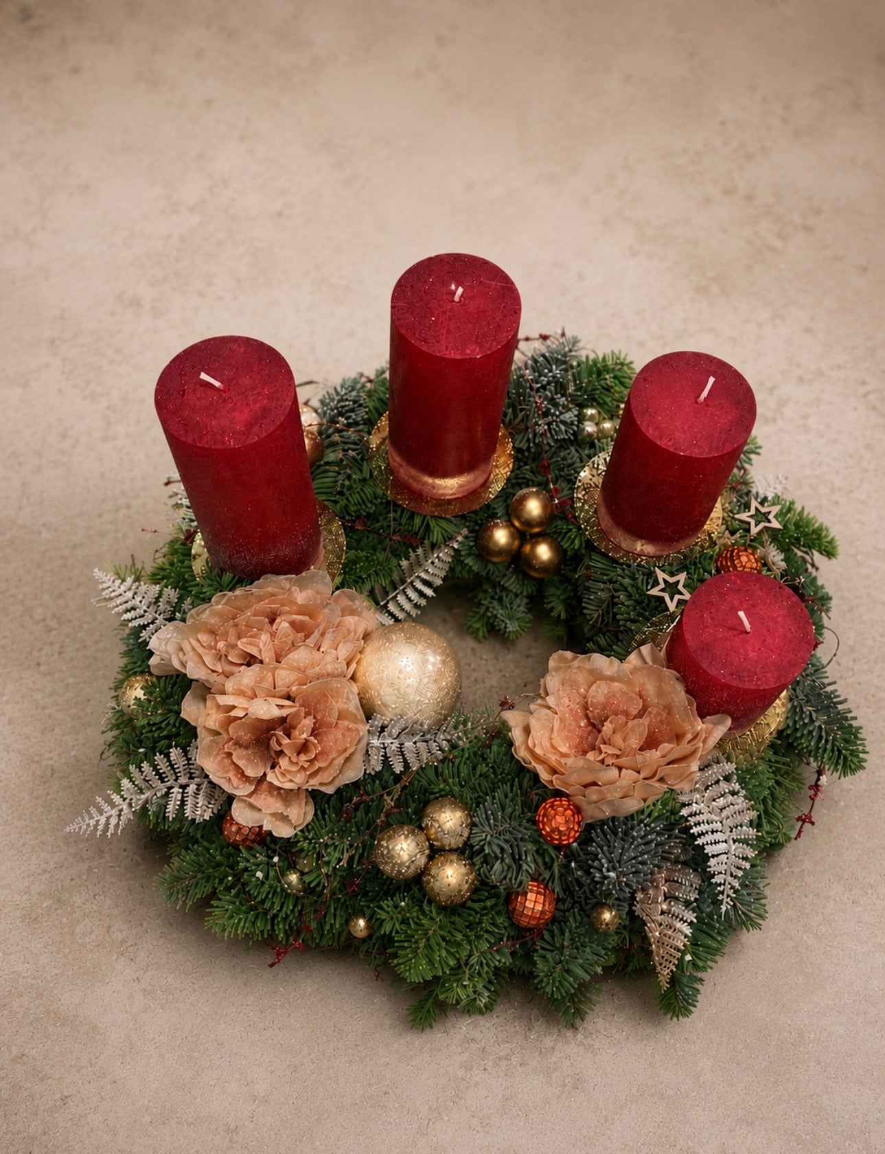 Christmas – Arlen Flower