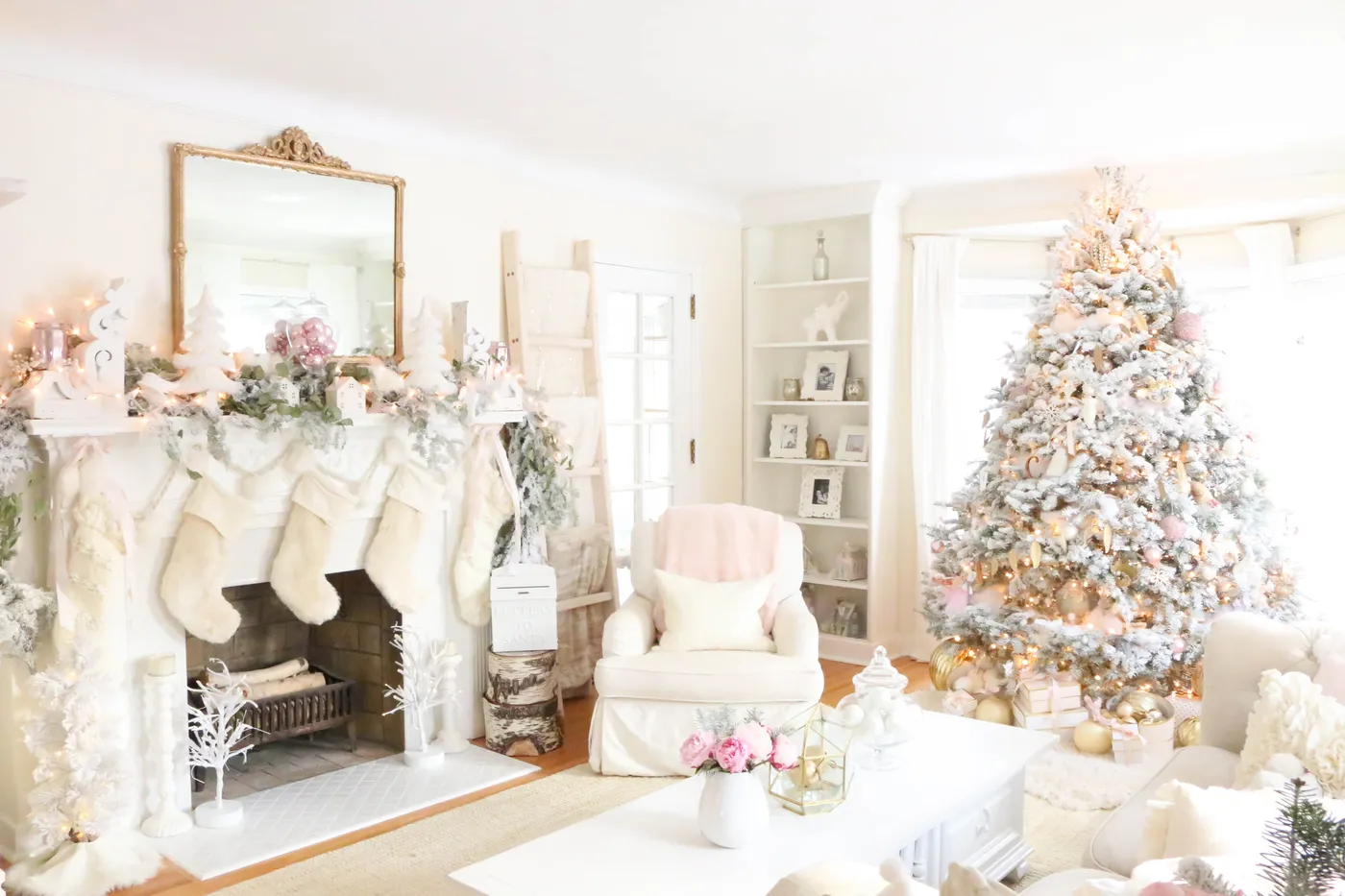 Christmas Decor Guide 2018 | A Darling Daydream