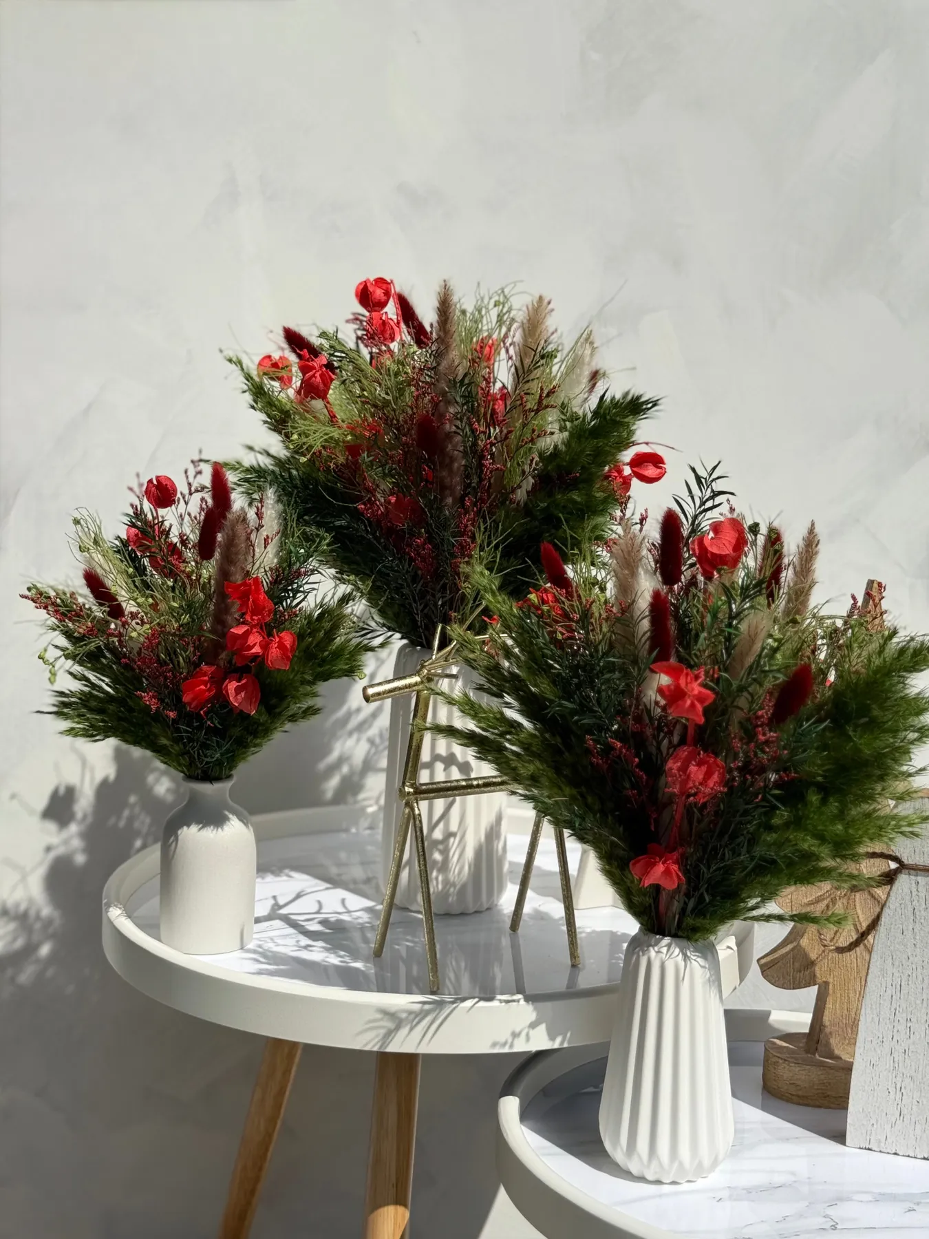 Christmas Dried Flower Bouquet – Holiday Centerpiece with Optional Vas – EverDried Bloom