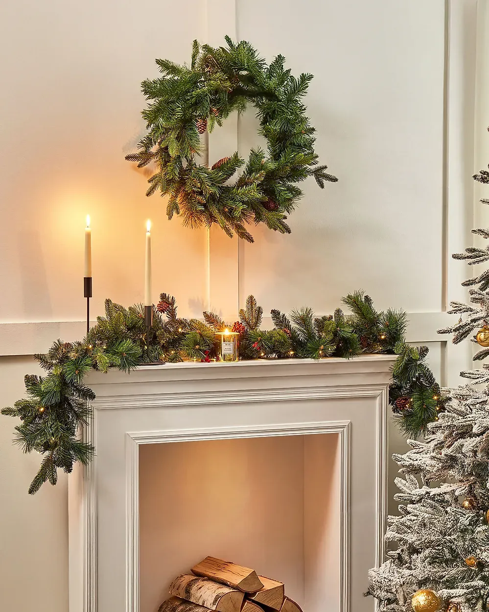 Christmas Garland LED WHITEHORN 180 cm Dark Green - Beliani.no