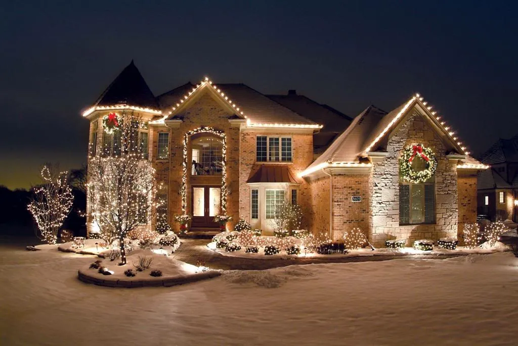 Christmas Light Installation in Staten Island, New York