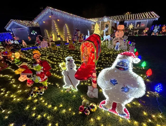 Christmas lights of 2025 shine bright, merry in Redding