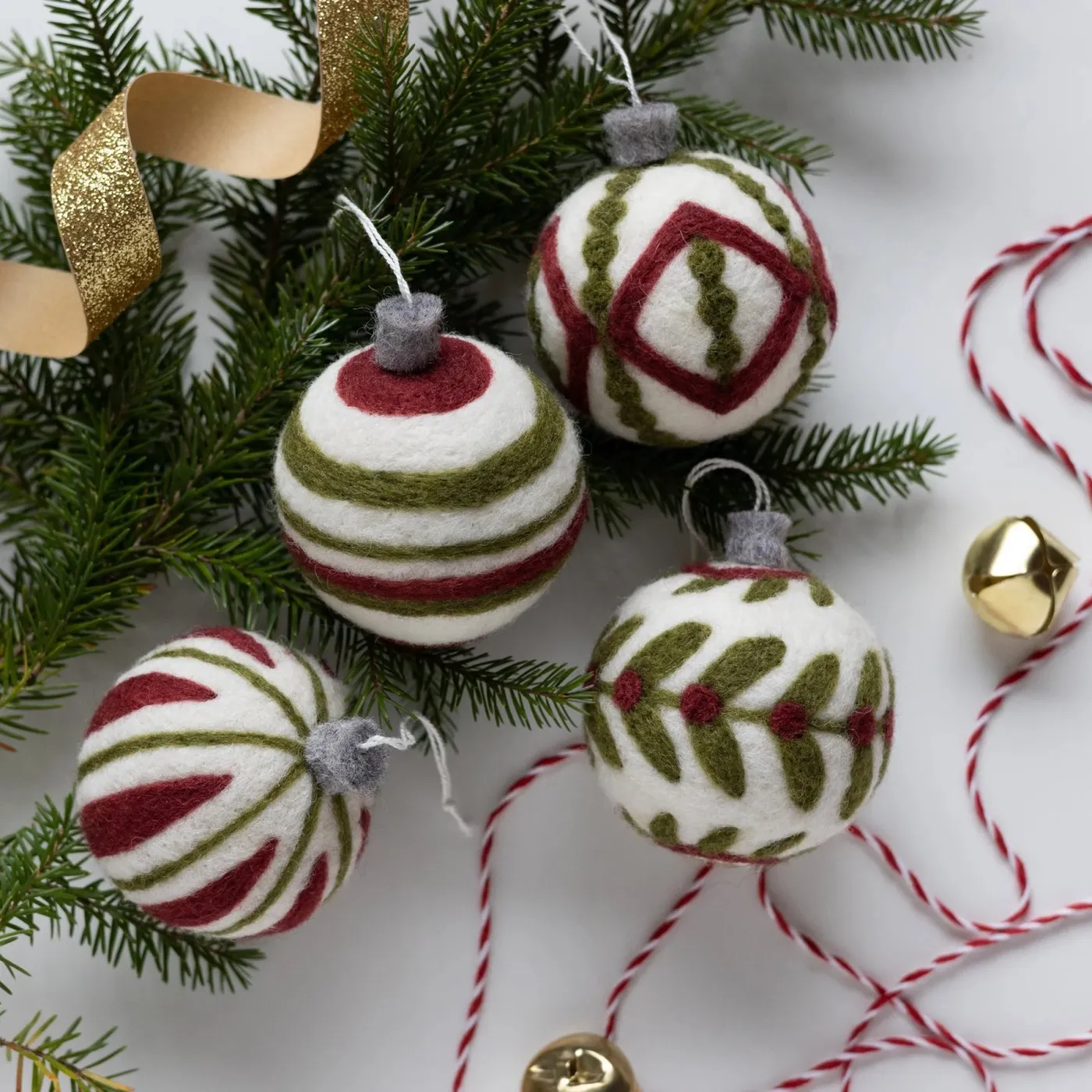 Christmas Ornaments Needle Felting Kit - 676753027368