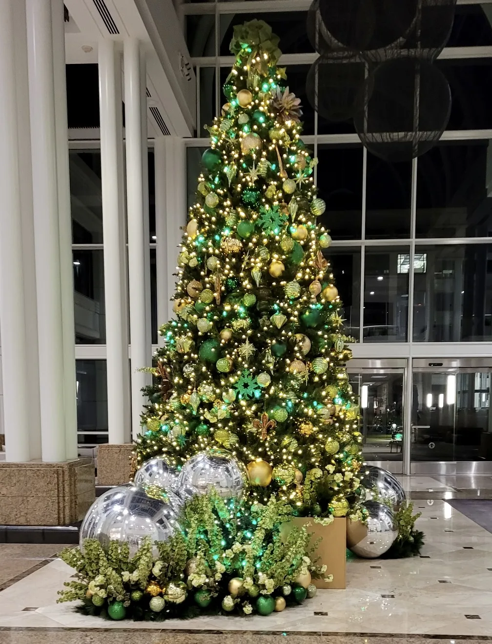 Christmas Projects – Modern Floristry
