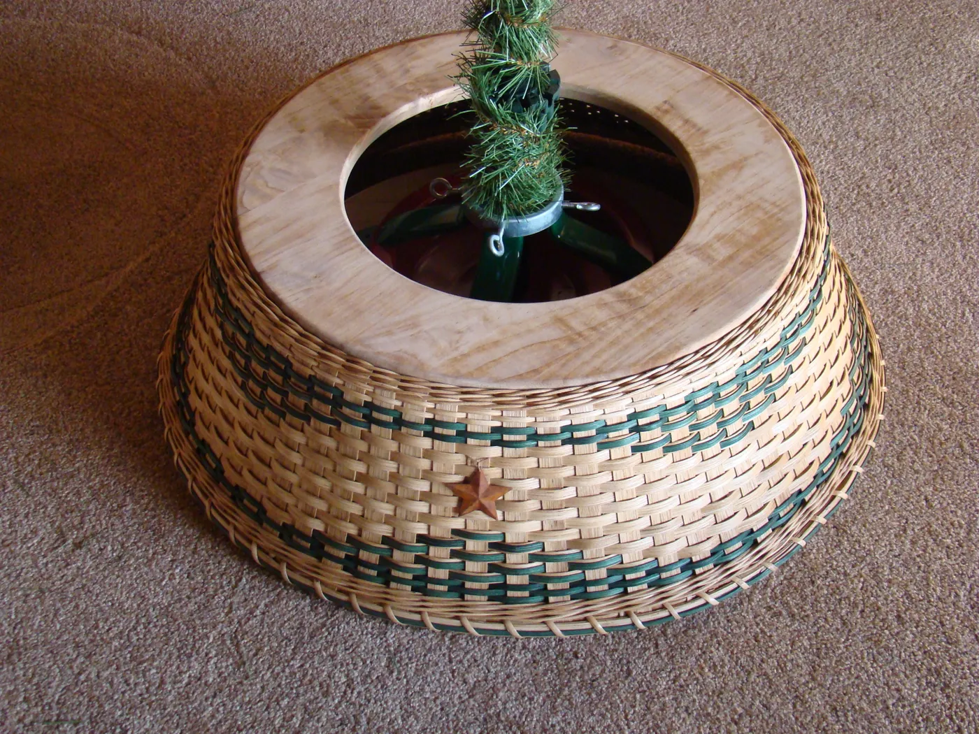 Christmas Tree Collar
