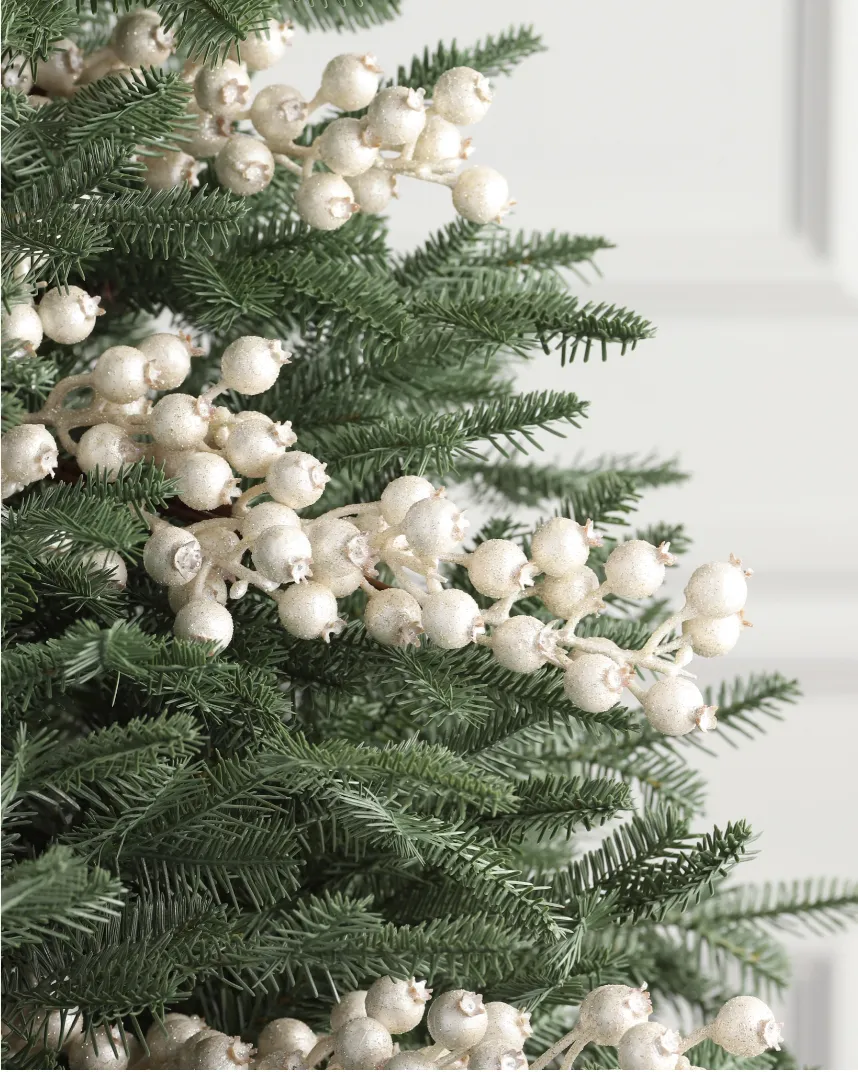 Christmas Tree Decorating – Boise – Eagle – Eagle & Vine Interiors