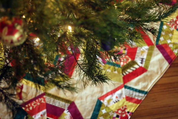 Christmas Tree Skirt — Blog Archive — Stitched in Color