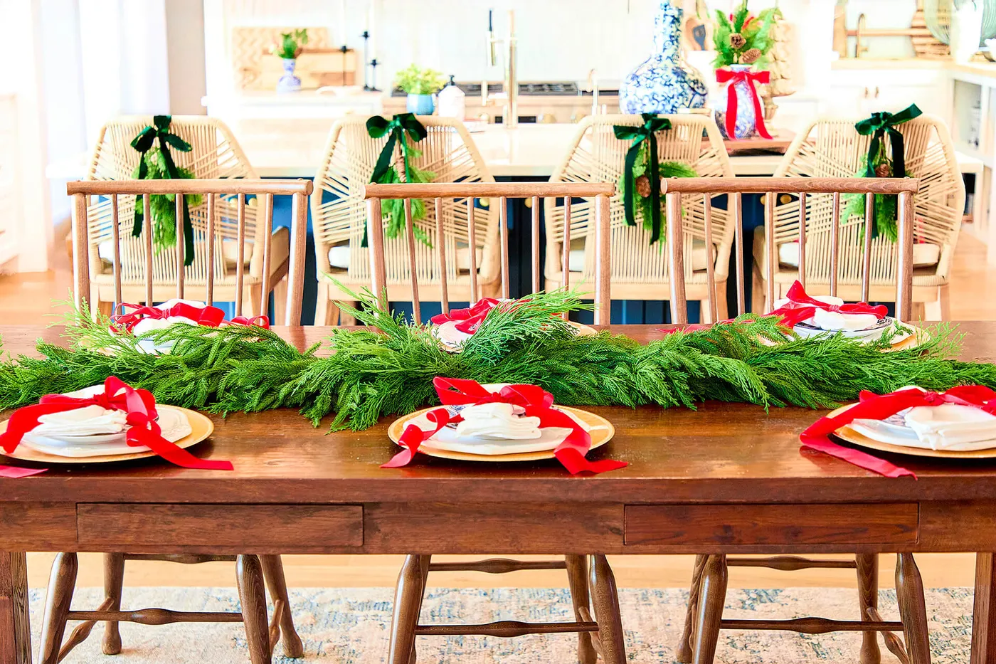 Christmas Trends 2025: Top Holiday Decor Ideas to Deck Your Halls -  Decorator's Warehouse