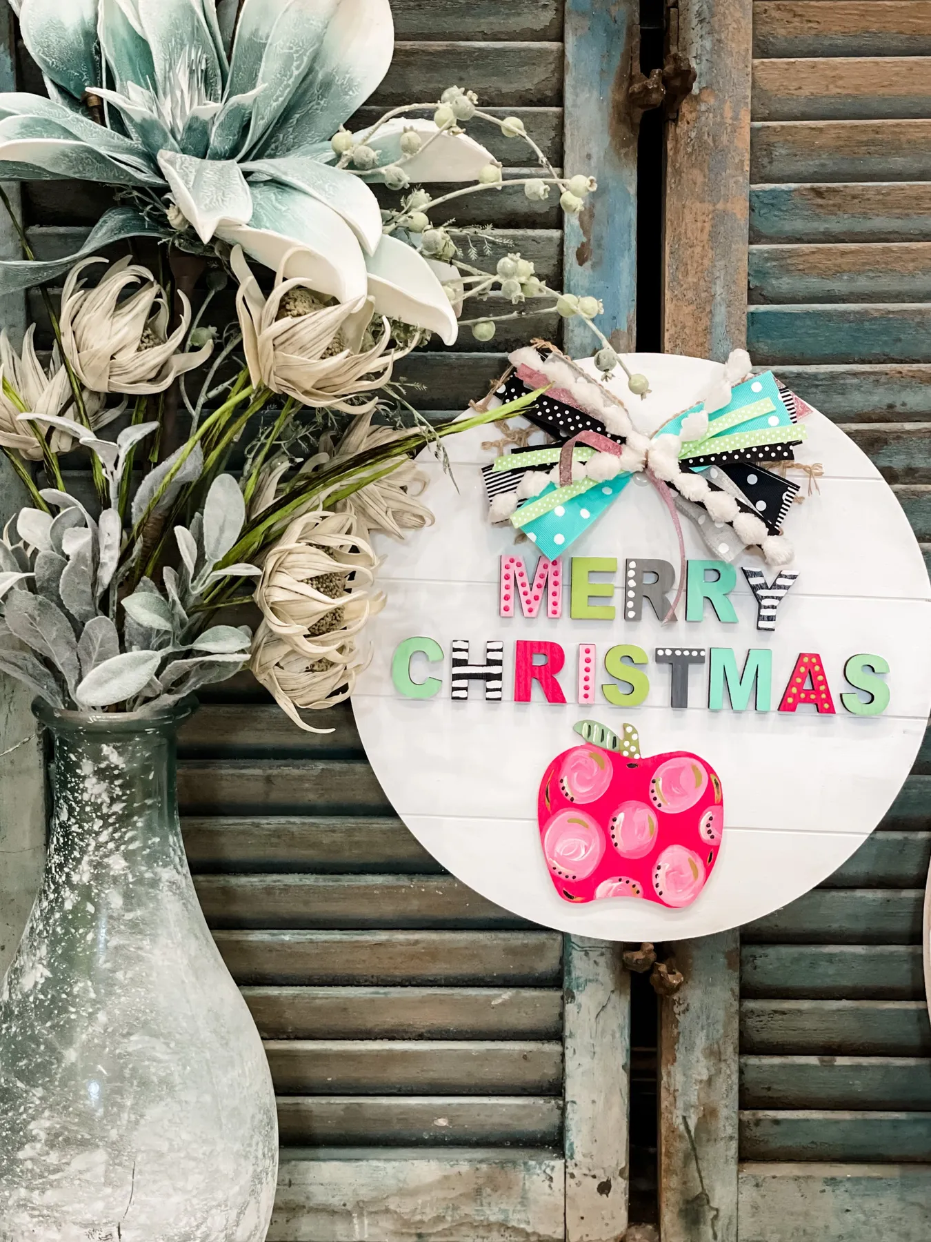 colorful-merry-christmas-door-hanger-for-teacher-diy-13 -