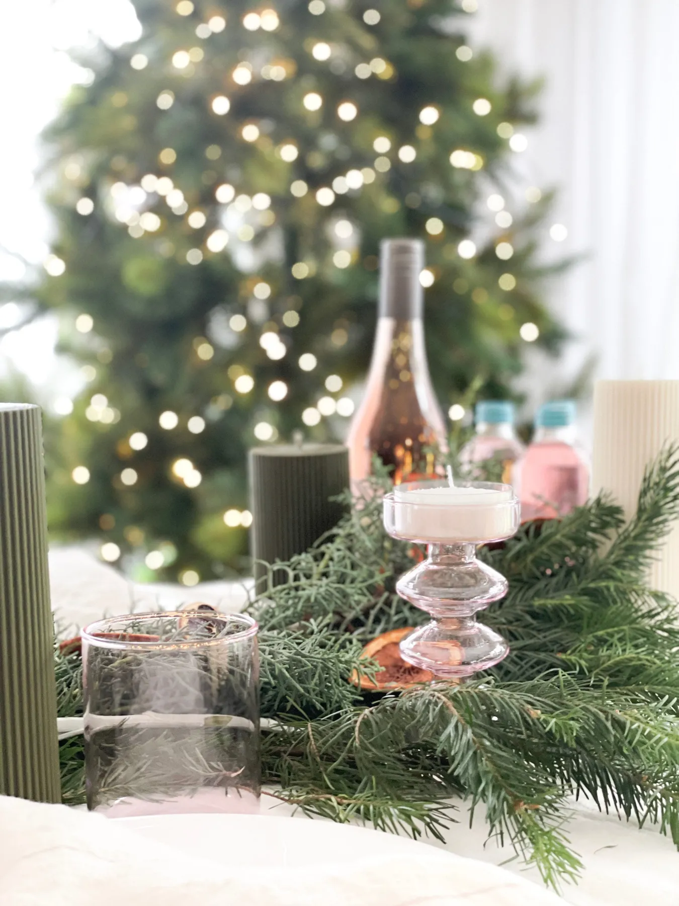 Creating the Perfect Holiday Table - Festive Styling Tips & Inspiration – Norsu Interiors