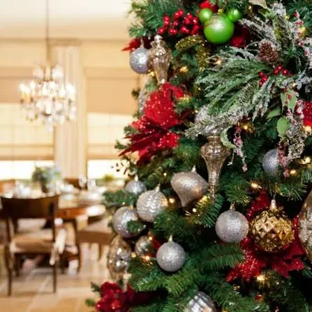 Creative Ways to Wrap a Vacation Gift Under the Tree